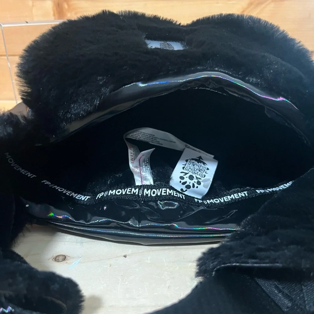 New Free People Primaloft Supernova Puffer Trapper hat - Picture 7 of 8